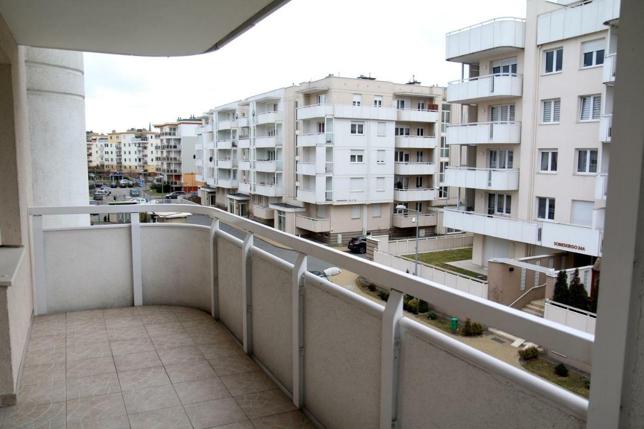 Apartament F&J #12 Torun Luaran gambar